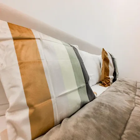 Domus Marzio بيت ضيافة