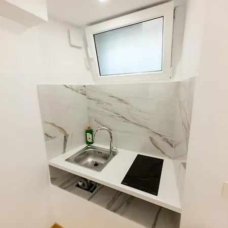 Domus Marzio بيت ضيافة