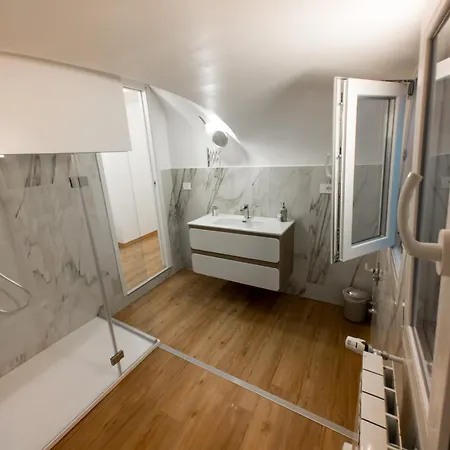 Domus Marzio روما